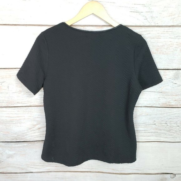 Napa Valley Petite M Ruffled Short Sleeve Shirt - Picture 2 of 5